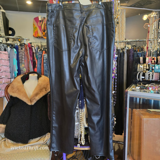 DIVIDED Vegan Leather Pants 16